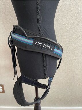 Arc’teryx rock climbing harness
